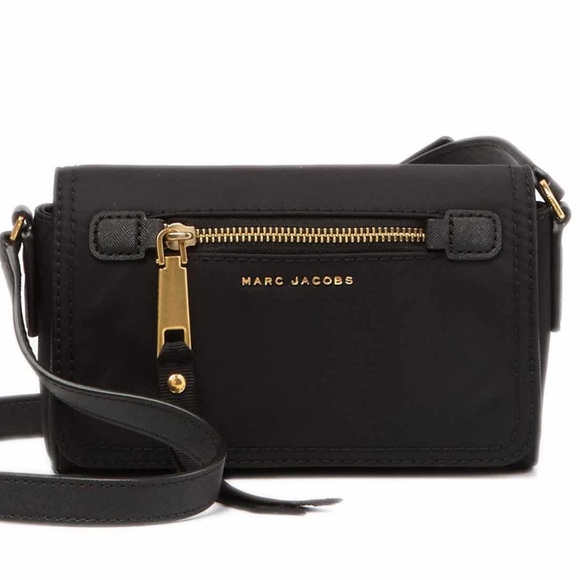 Marc Jacobs Handbags - MARC JACOBS | nylon crossbody bag • like new